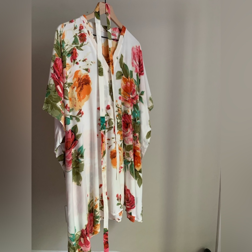 Floral kaftan dress